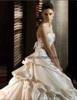 One-Shoulder Ball Gown Wedding Dress